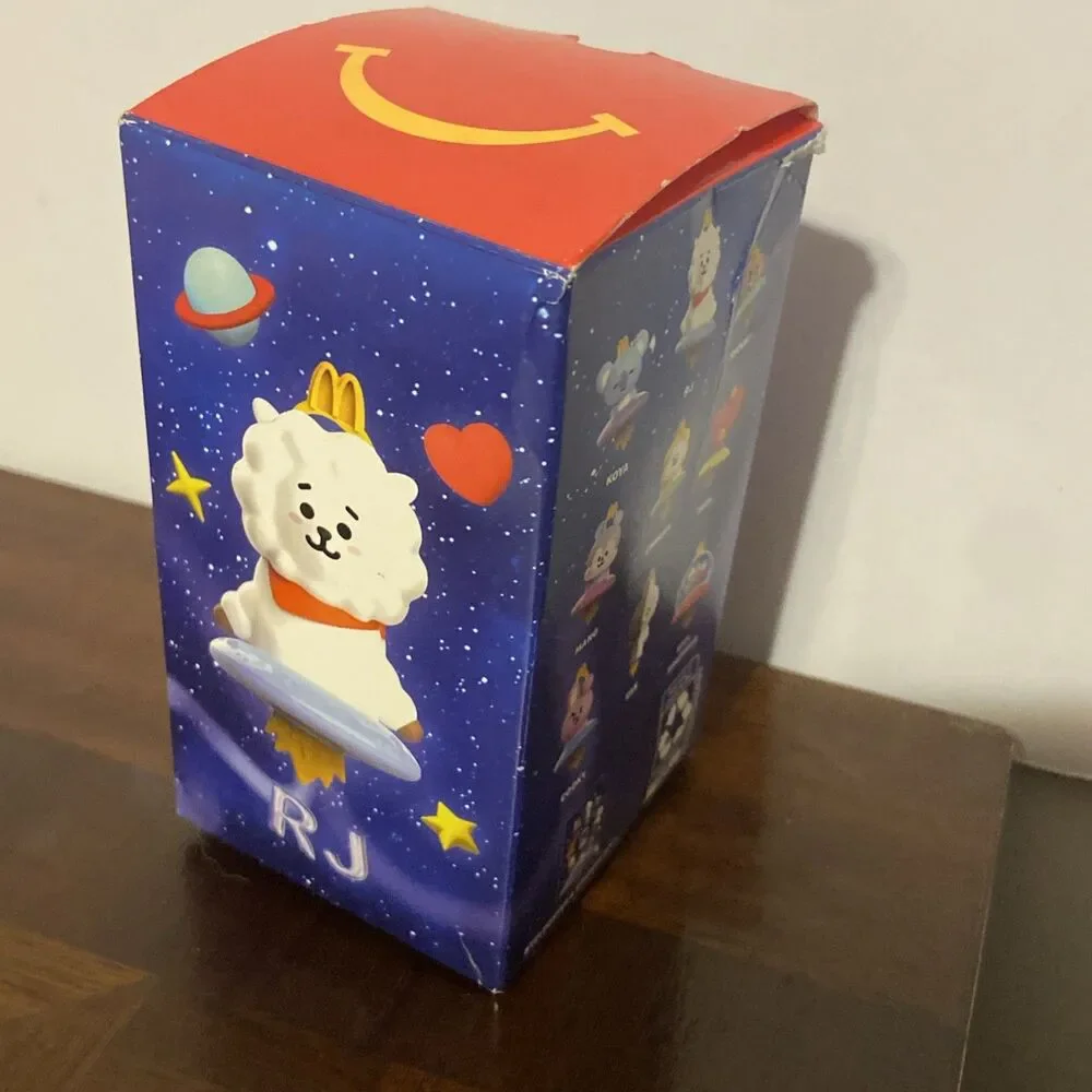 McDonald's BT21 Happy Meal Toys Set of 5 UFO Spinner Figures Yellow Hanger